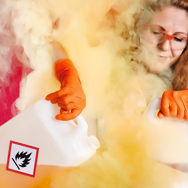 Travailler en sécurité avec les produits chimiques